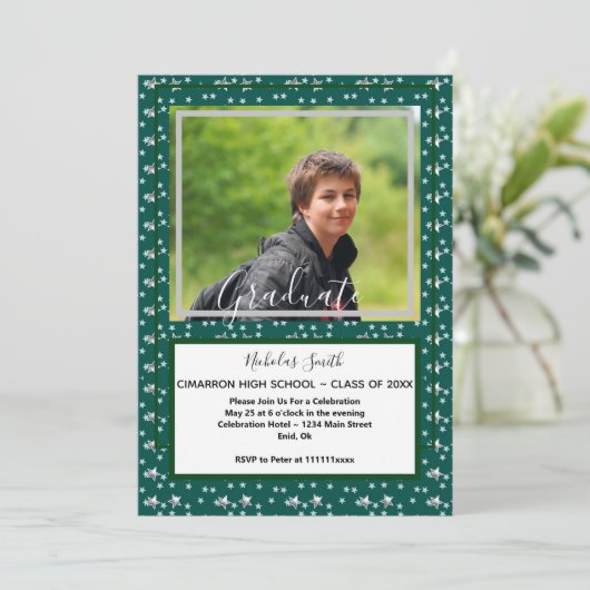 MODERNE MALE GRAD STARS GREEN | SCHULATIONSPARTEI EINLADUNG (Stehend Vorderseite)