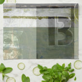 Moderne Malerei mit versammelten Buchstaben Geschirrtuch (Gefaltet)