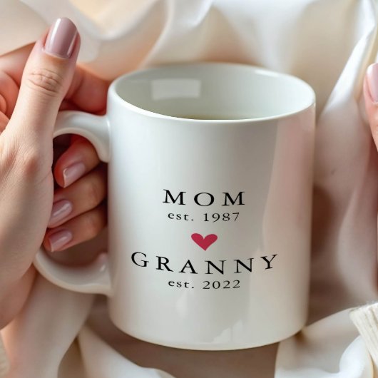 Moderne Mama | Granny Year Est. Tasse