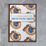 Moderne Mama macht das Beste aus Pancakes Poster<br><div class="desc">Sie suchen ein einzigartiges und personalisiertes Geschenk für die Mama,  die kochen Lieben? Karo in unserer "Moderne Mama macht die besten Pfannkuchen" Geschenksammlung auf Zazzle! Diese Kollektion bietet eine Vielzahl von Produkten mit einem lustigen und spielerischen Pancake-Design,  darunter Schürze,  Totensäcke,  Kaffeetassen und vieles mehr.</div>