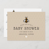 Moderne Mama-zu-Bee-Babydusche Einladungspostkarte (Vorne/Hinten)