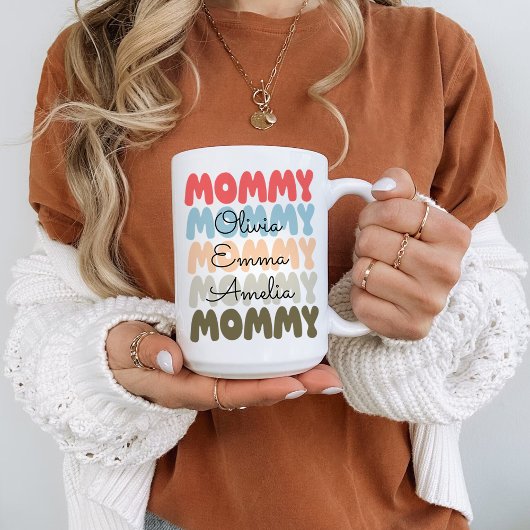 Moderne Mami mit Kindern heißt Muttertag Kaffeetasse