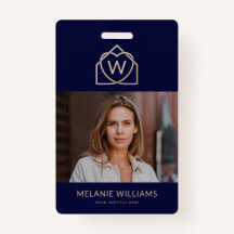 Moderne Markierung für den Namen des Reals-Anwesen