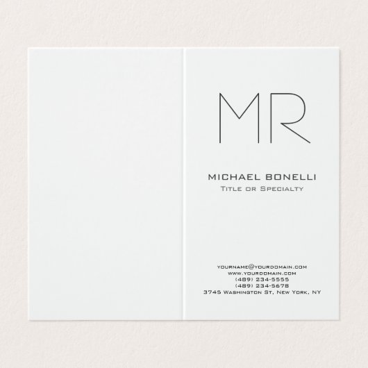 Moderne, maßgeschneiderte, minimalistische Technik Visitenkarten (Außenseite Aufgefaltet)