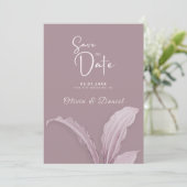 Moderne Mauve Minimal Leaf Hochzeit retten das Dat Einladung (Stehend Vorderseite)