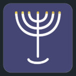 Moderne Menorah White Navy Gold Grafik Quadratischer Aufkleber<br><div class="desc">Hebräisch Menorah Sticker. Marine,  weiß,  Gold. Übertragbar und anpassbar.</div>