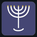 Moderne Menorah White Navy Gold Grafik Quadratischer Aufkleber<br><div class="desc">Hebräisch Menorah Sticker. Marine,  weiß,  Gold. Übertragbar und anpassbar.</div>