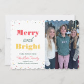 Moderne Merry & Bright Vertical Foto Holiday Card Einladung (Vorderseite)