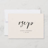 Moderne Minimal-Beige-Script-Hochzeit RSVP Karte (Vorderseite)