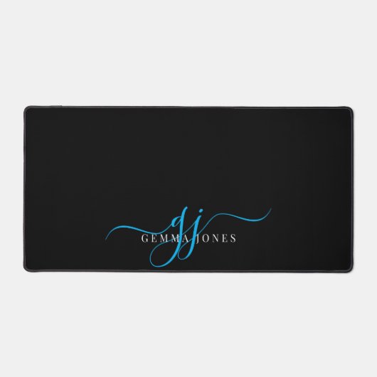 Moderne Minimal Blue Script Monogram Black Desk Ma Schreibtischunterlage (Vorderseite)