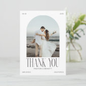 Moderne Minimal Boho Torbogen-Hochzeit Dankeskarte (Stehend Vorderseite)