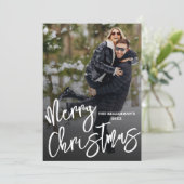 Moderne Minimal Brush Script 1 Foto Weihnachten (Stehend Vorderseite)