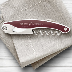 Moderne Minimal Couple's Wedding Date Burgundy Kellnermesser