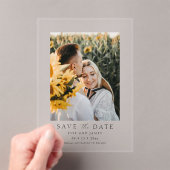 Moderne Minimal Foto Save-the-Date Acryleinladungen (Insitu (Handheld))