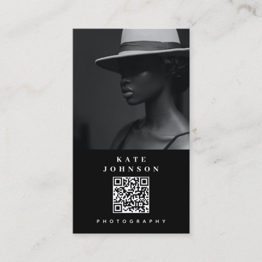 Moderne Minimal Fotograf QR Code Social Media Visitenkarte (Vorderseite)