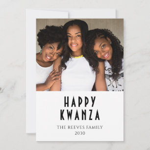 Moderne Minimal Frohe Kwanzaa-Familienfoto