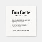 Moderne Minimal Fun Fakten Geburtstag Jahr Serviette (Vorderseite)