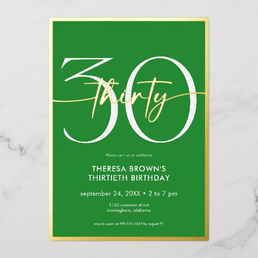 Moderne Minimal Green 30 Script Geburtstag Folieneinladung (Vorderseite)