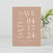 Moderne Minimal kühne Save the Date Typografie (Stehend Vorderseite)