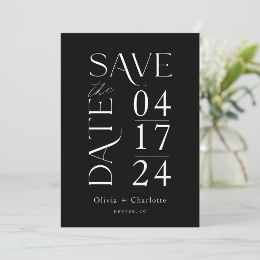 Moderne Minimal kühne Save the Date Typografie (Stehend Vorderseite)