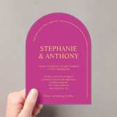 Moderne Minimal Magenta mit Arch Wedding Acryleinladungen (Insitu (Handheld))