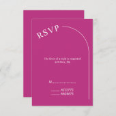 Moderne Minimal Magenta mit Arch Wedding RSVP Karte (Vorne/Hinten)