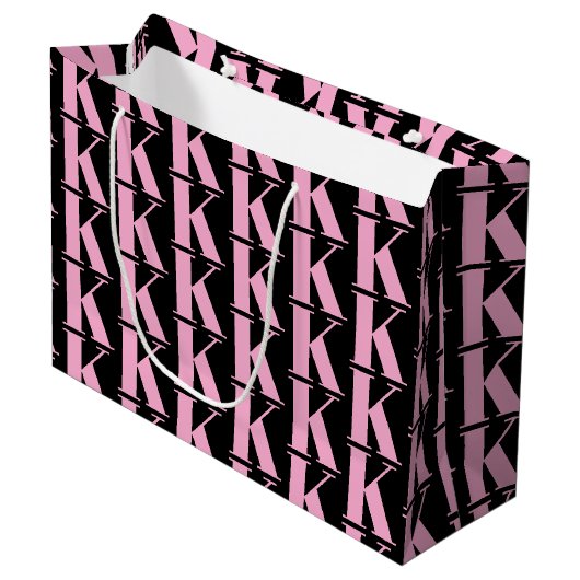Moderne Minimal-Monogram Business Black & Pink Große Geschenktüte (Vorderseite Schrägansicht)