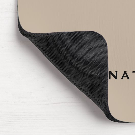 Moderne Minimal-Monogramm-Beige Mousepad (Ecke)