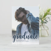 Moderne Minimal Navy Blue Foto Graduation Party Einladung (Stehend Vorderseite)