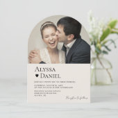 Moderne Minimal-Neutral-Foto-QR-Kodierung Einladung (Stehend Vorderseite)