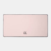 Moderne Minimal Pastel Pink Mit Monogramm Initiale Schreibtischunterlage (Vorderseite)