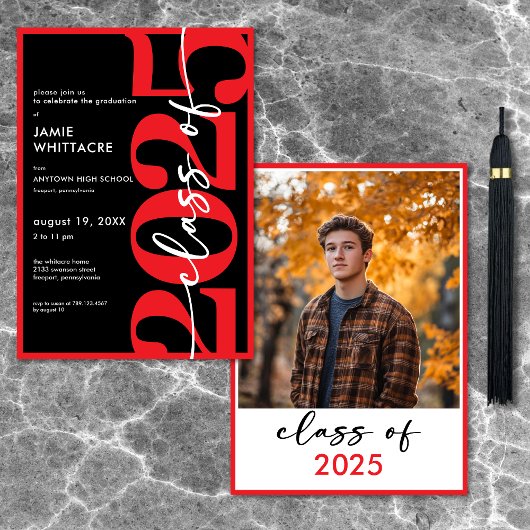 Moderne Minimal Red Typografy Graduation Party Einladung