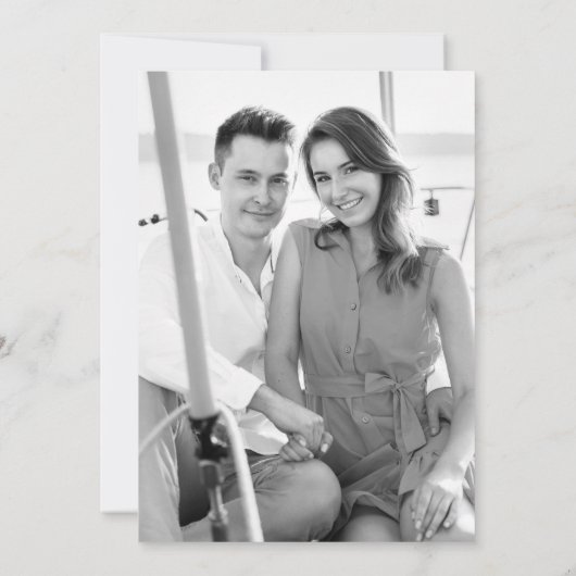 Moderne Minimal Sage Green Foto Hochzeit Einladung (Rückseite)