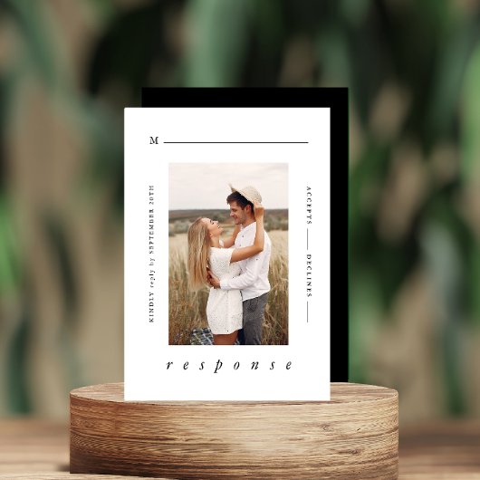 Moderne Minimal Schwarz-Weiß-Foto-Hochzeit RSVP Karte
