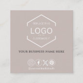 Moderne Minimal Social Media QR Code Taupe Quadratische Visitenkarte (Vorderseite)