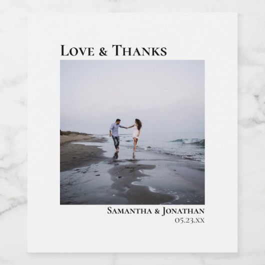 Moderne Minimal Square Foto Liebe & Danke Hochzeit Weinetikett (Einzelnes Label)
