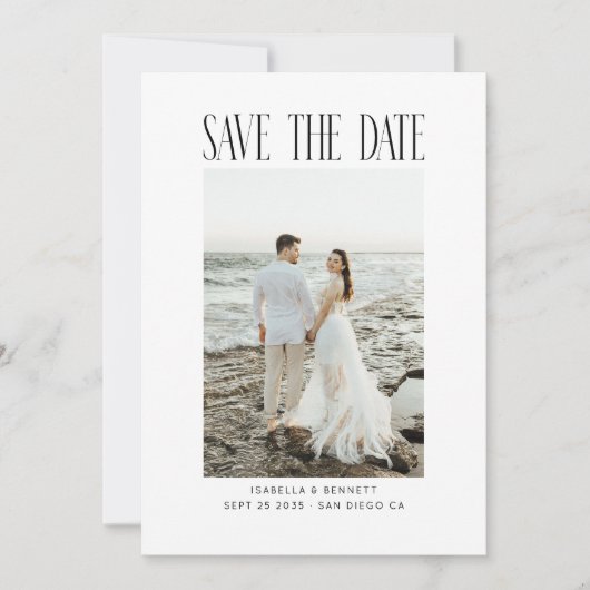 Moderne Minimal-Typografie-Foto Save The Date (Vorderseite)