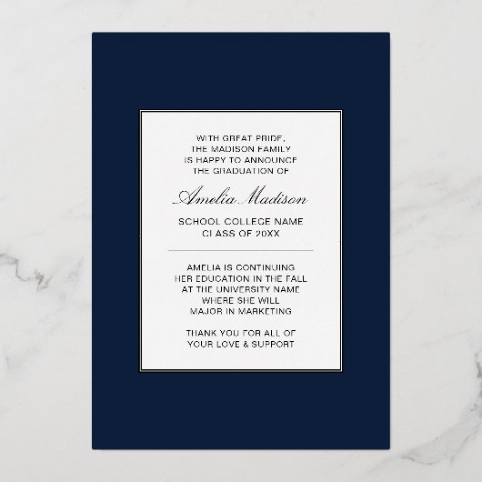 Moderne minimale, einzigartige Ink Script Graduate Folieneinladung (Rückseite)