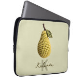 Moderne minimale gelbe Crochet Pear Monogram Name Laptopschutzhülle (Vorne Rechts)
