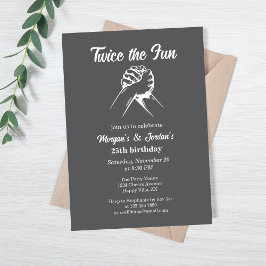 Moderne minimale Hände Grau Joint Geburtstag Einladung