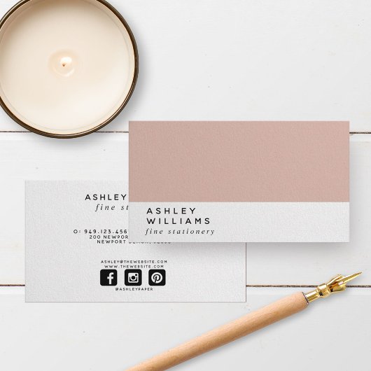 Moderne minimale Millenniums-Blush Pink Social Med Visitenkarte