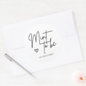 Moderne Minimale Münze als Gastgeschenk Hochzeit Runder Aufkleber (Umschlag)