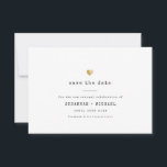Moderne Minimale Schreibmaschine Gold Herz-Wind Er Save The Date<br><div class="desc">Diese einfache Save the Date Karte für Ihre Geliebtenserneuerung glänzt mit Einfachheit. Moderne Schreibmaschinentypografie und ein zartes Herz in (bedrucktem) Gold,  minimalistisch und dennoch elegant.</div>