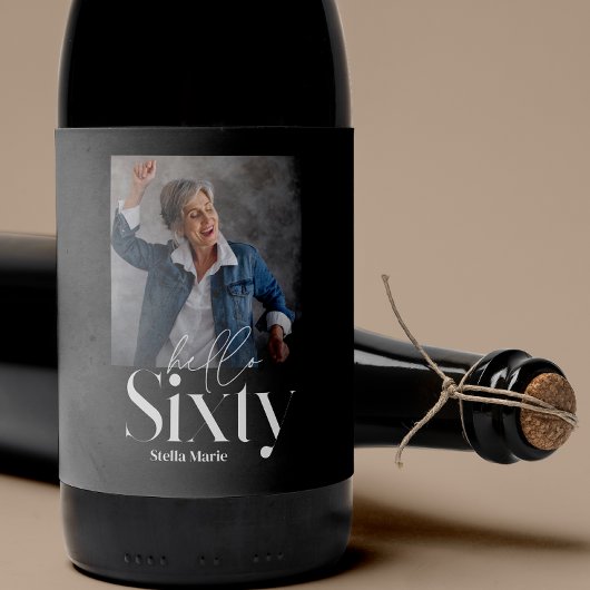 Moderne minimale schwarze 60. Geburtstag Weinetikett