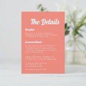 Moderne minimale Script Coral Pink Wedding Details Begleitkarte (Stehend Vorderseite)