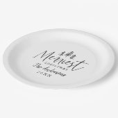 Moderne minimale Weihnachtsrustikale Typografie Pappteller (Schrägansicht)