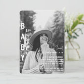 Moderne, Minimalistisch abgerundete B/W Foto Babyd Einladung (Stehend Vorderseite)