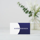 Moderne minimalistisch-blaue geometrische Mitterna Visitenkarte (Stehend Vorderseite)