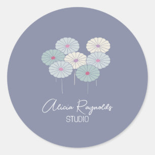 Moderne minimalistisch-blumenblaue Japaner Runder Aufkleber