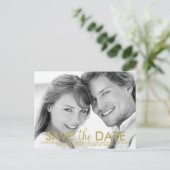 Moderne Minimalistisch Gold Save the Date Postkart Ankündigungspostkarte (Stehend Vorderseite)